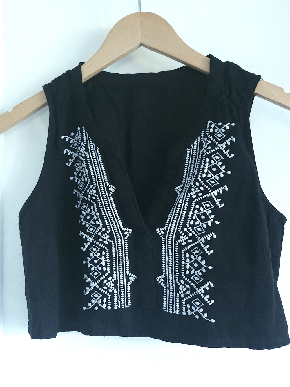 Embroidered crop top